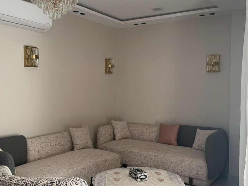3BR Duplex | Private Garden | Hyde Park thumbnail
