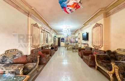 Apartment - 3 Bedrooms - 3 Bathrooms for sale in Gleim Square - Glim - Hay Sharq - Alexandria