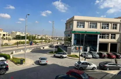 مكتب عمل جماعي - استوديو - 4 حمامات للايجار في الكارما 4 - كمبوندات الشيخ زايد - الشيخ زايد - الجيزة