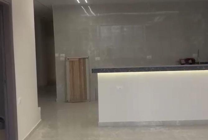 69302615 - صورة العقار 3