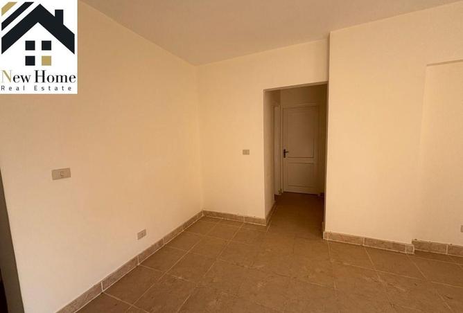 8600035 - Property Image 3