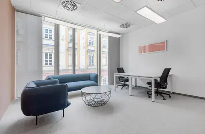 مساحات مكتبية - استوديو - 1 حمام للايجار في طريق الواحات - مدينة 6 أكتوبر - الجيزة