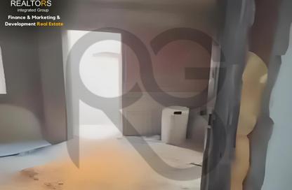 Apartment - 3 Bedrooms - 2 Bathrooms for sale in 5th District - Sheikh Zayed City - Giza