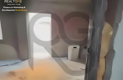 شقة - 3 غرف نوم - 2 حمامات للبيع في الحي الخامس - الشيخ زايد - الجيزة