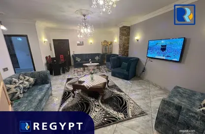 Apartment - 3 Bedrooms - 2 Bathrooms for rent in Zahraa Al Maadi Tunnel - Degla - Hay El Maadi - Cairo