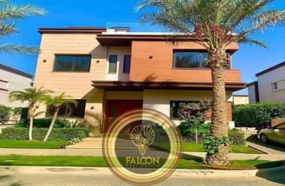 Villa - 3 Bedrooms - 3 Bathrooms for sale in Azzar - 5th Settlement Compounds - The 5th Settlement - New Cairo City - Cairo