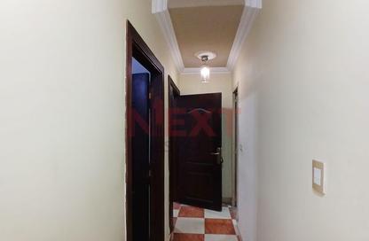 Apartment - 2 Bedrooms - 1 Bathroom for sale in Sidi Beshr Mosque St. - Sidi Beshr - Hay Awal El Montazah - Alexandria