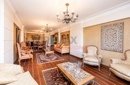 Apartment - 4 Bedrooms - 2 Bathrooms for sale in Mostafa Abou Heif St. - Saba Basha - Hay Sharq - Alexandria