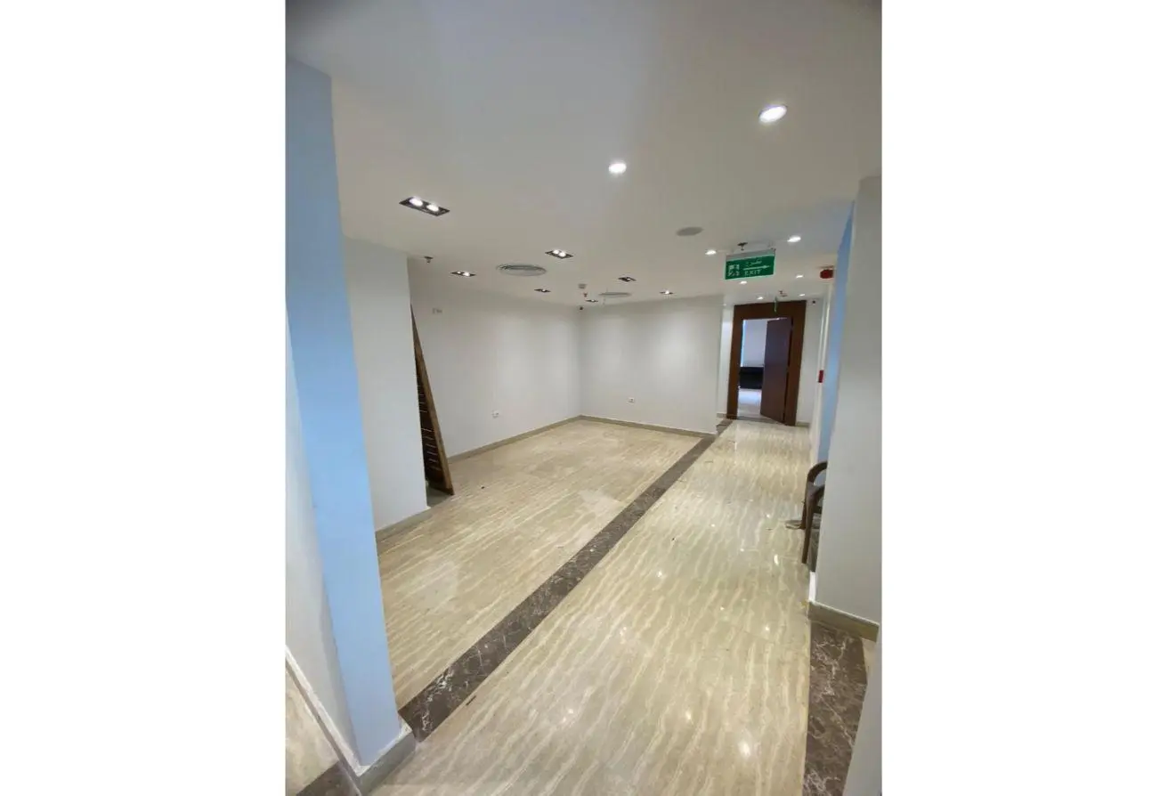 77335187 - Property Main Image