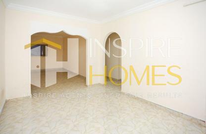 Apartment - 3 Bedrooms - 1 Bathroom for sale in Tout Ankh Amoun St. - Smouha - Hay Sharq - Alexandria Apartment - 3 Bedrooms - 1 Bathroom for sale in Tout Ankh Amoun St. - Smouha - Hay Sharq - Alexandria