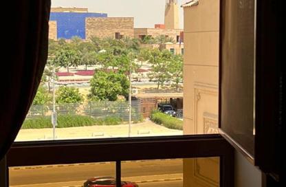 Apartment - 2 Bedrooms - 2 Bathrooms for rent in Al Gezira St. - South Investors Area - New Cairo City - Cairo