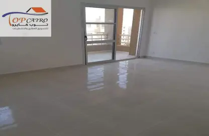 Apartment - 2 Bedrooms - 2 Bathrooms for sale in Madinaty - Cairo