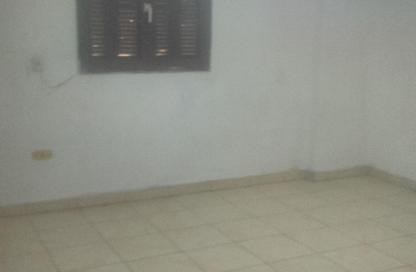 Office Space - 3 Bedrooms - 1 Bathroom for rent in Beshara Ibn Bord St. - 6th Zone - Nasr City - Cairo