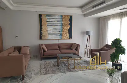 فيلا - 5 غرف نوم - 5 حمامات للايجار في جاردن ريزدنس - هايد بارك - مدينة القاهرة الجديدة - القاهرة