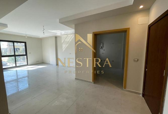 8703010 - Property Image 2