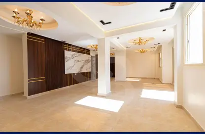 شقة - 3 غرف نوم - 2 حمامات للبيع في شارع إسكندر إبراهيم - ميامي - حي اول المنتزة - الاسكندرية