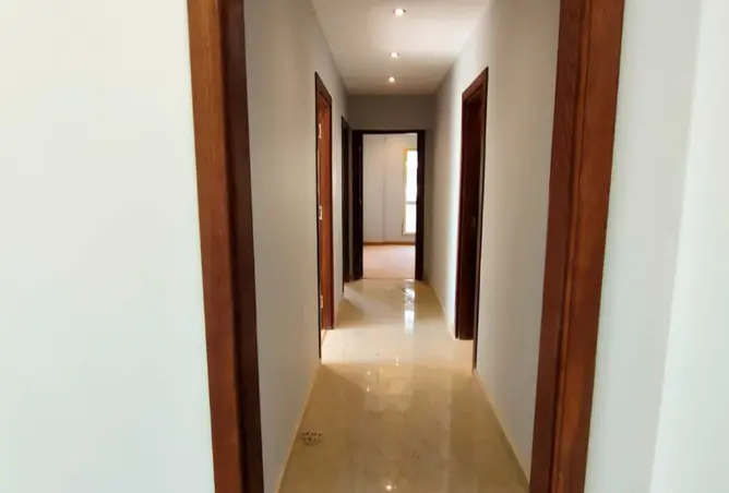 92128510 - Property Image 3