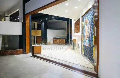 محل تجاري - استوديو - 2 حمامات للايجار في شارع اسماعيل سري - سموحة - حي شرق - الاسكندرية