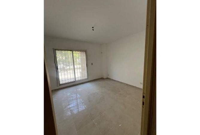 8526007 - Property Image 3