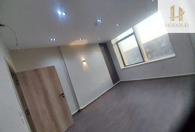 111024374 - Property Image 2