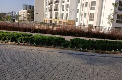 Apartment - 2 Bedrooms - 3 Bathrooms for sale in The Fourteen Golf Residences - Uptown Cairo - Mokattam - Cairo