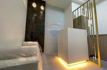 Clinic - Studio - 1 Bathroom for sale in ELEGANTRY - District 1 - The 5th Settlement - New Cairo City - Cairo Clinic - Studio - 1 Bathroom for sale in ELEGANTRY - District 1 - The 5th Settlement - New Cairo City - Cairo