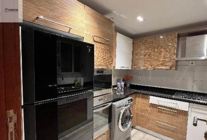 99391155 - Property Image 2