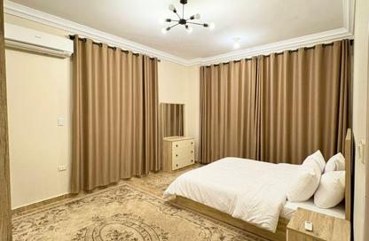 Apartment - 3 Bedrooms - 2 Bathrooms for rent in Mostashareen - North Investors Area - New Cairo City - Cairo