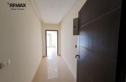 Apartment - 3 - 2 for rent in Galleria Moon Valley - South Investors Area - New Cairo City - Cairo
