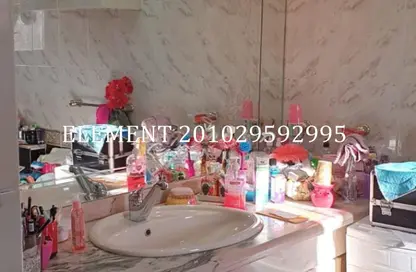 منزل مزدوج - 4 غرف نوم - 5 حمامات للبيع في زايد 2000 - الحي الرابع - الشيخ زايد - الجيزة