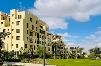 Apartment - 3 Bedrooms - 4 Bathrooms for sale in O West - 6 October Compounds - 6 October City - Giza