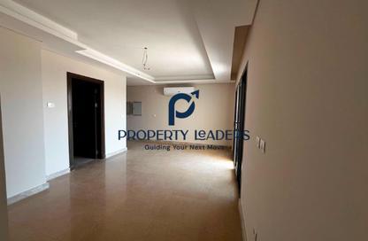 Apartment - 2 - 2 for rent in Park Side Residence - Zed Towers - Sheikh Zayed Compounds - Sheikh Zayed City - Giza