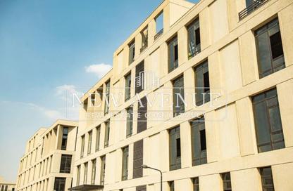 Office Space - 7+ Bedrooms - 2 Bathrooms for sale in District 5 - 5th Settlement Compounds - The 5th Settlement - New Cairo City - Cairo