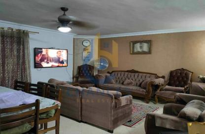 Apartment - 3 Bedrooms - 2 Bathrooms for sale in Al Laselky St. - El Laselky - New Maadi - Hay El Maadi - Cairo