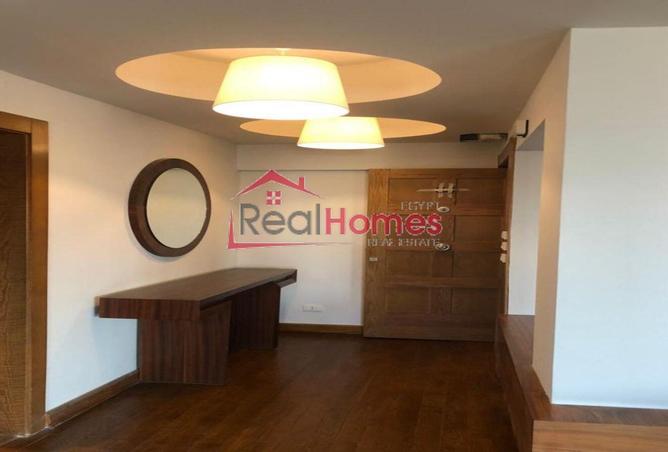 70632030 - Property Image 3