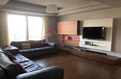 Apartment - 3 Bedrooms - 2 Bathrooms for rent in Taha Hussein St. - Zamalek - Cairo