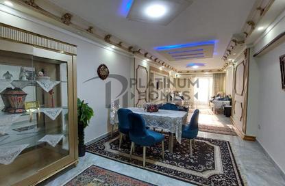 Apartment - 3 Bedrooms - 2 Bathrooms for rent in Camp Chezar - Hay Wasat - Alexandria