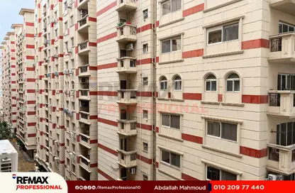 شقة - 3 غرف نوم - 2 حمامات للبيع في شارع مدرسة الريادة - سموحة - حي شرق - الاسكندرية