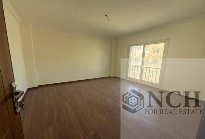 53973840 - صورة العقار 3