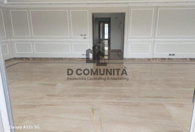 74038851 - Property Main Image