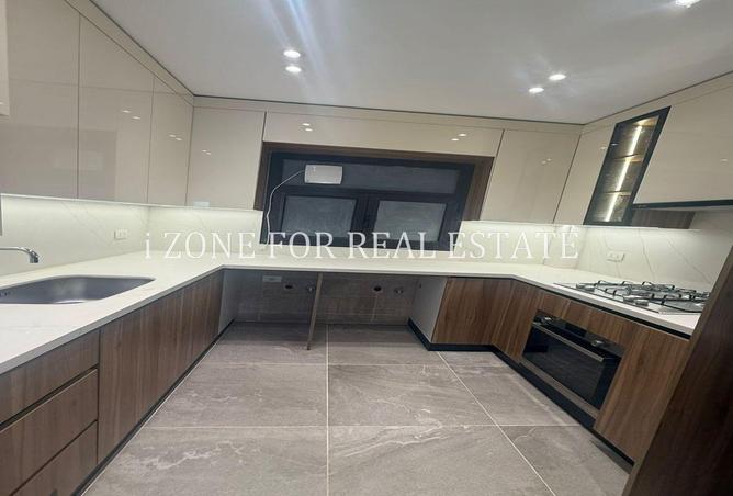 52721048 - صورة العقار 3