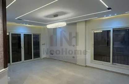 شقة - 3 غرف نوم - 2 حمامات للايجار في مدينة وصال - كمبوندات الشروق - مدينة الشروق - القاهرة