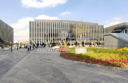 مساحات مكتبية - 4 غرف نوم - 2 حمامات للايجار في ايستاون - كمبوندات التجمع الخامس - التجمع الخامس - مدينة القاهرة الجديدة - القاهرة