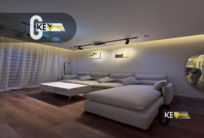 67472387 - Property Image 3