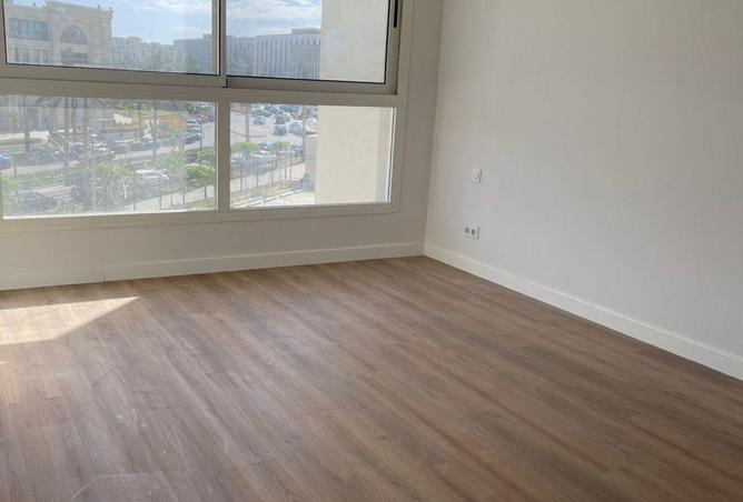 58005388 - Property Main Image