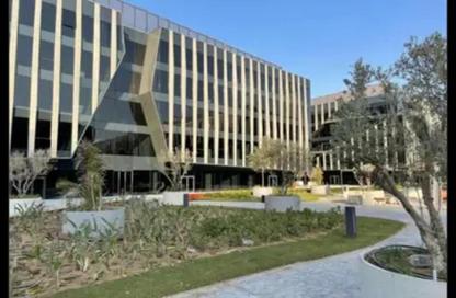 Office Space - 7+ Bedrooms - 2 Bathrooms for rent in Eastown - 5th Settlement Compounds - The 5th Settlement - New Cairo City - Cairo
