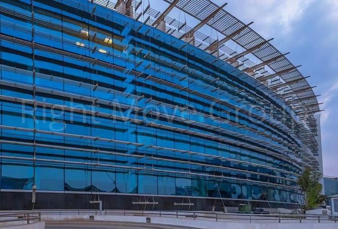 67727940 - Property Main Image