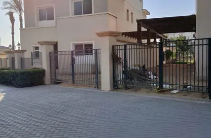 فيلا - 4 غرف نوم - 4 حمامات للبيع في سيليستا هيلز - اب تاون كايرو - المقطم - القاهرة