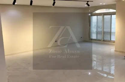 Apartment - 3 Bedrooms - 2 Bathrooms for rent in Stone Residence - 5th Settlement Compounds - The 5th Settlement - New Cairo City - Cairo