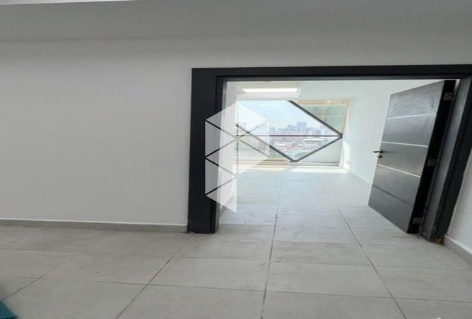 74311392 - Property Image 2